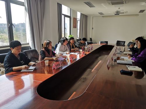 包头师范女性自慰
